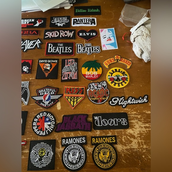 Women’s Distressed Jean Vest - Picture 9 of 11